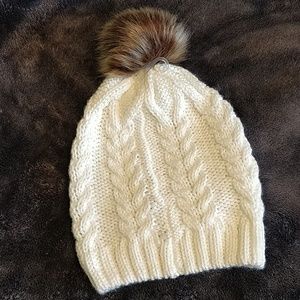 COPY - NEW - NY&Co. Beanie hat with pom pom cream color